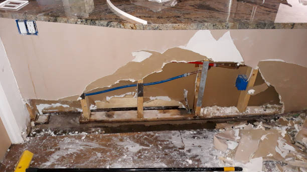 Best Commercial water damage restoration  in Liverpool, NY